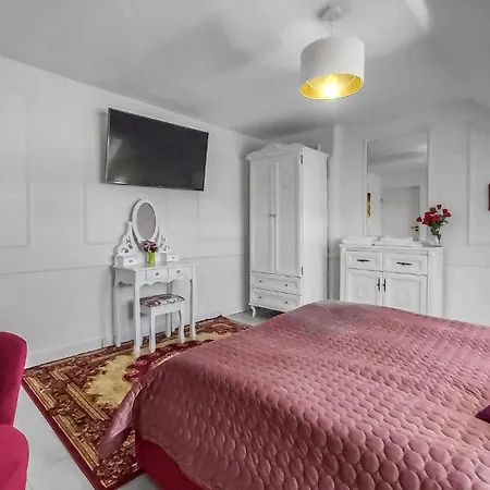 Appartamento 2 Bedroom In *
