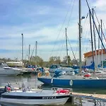 2 Bedroom In Apartament